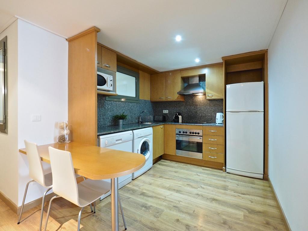 Paseo De Gracia Design Apartment Barcelona Bagian luar foto