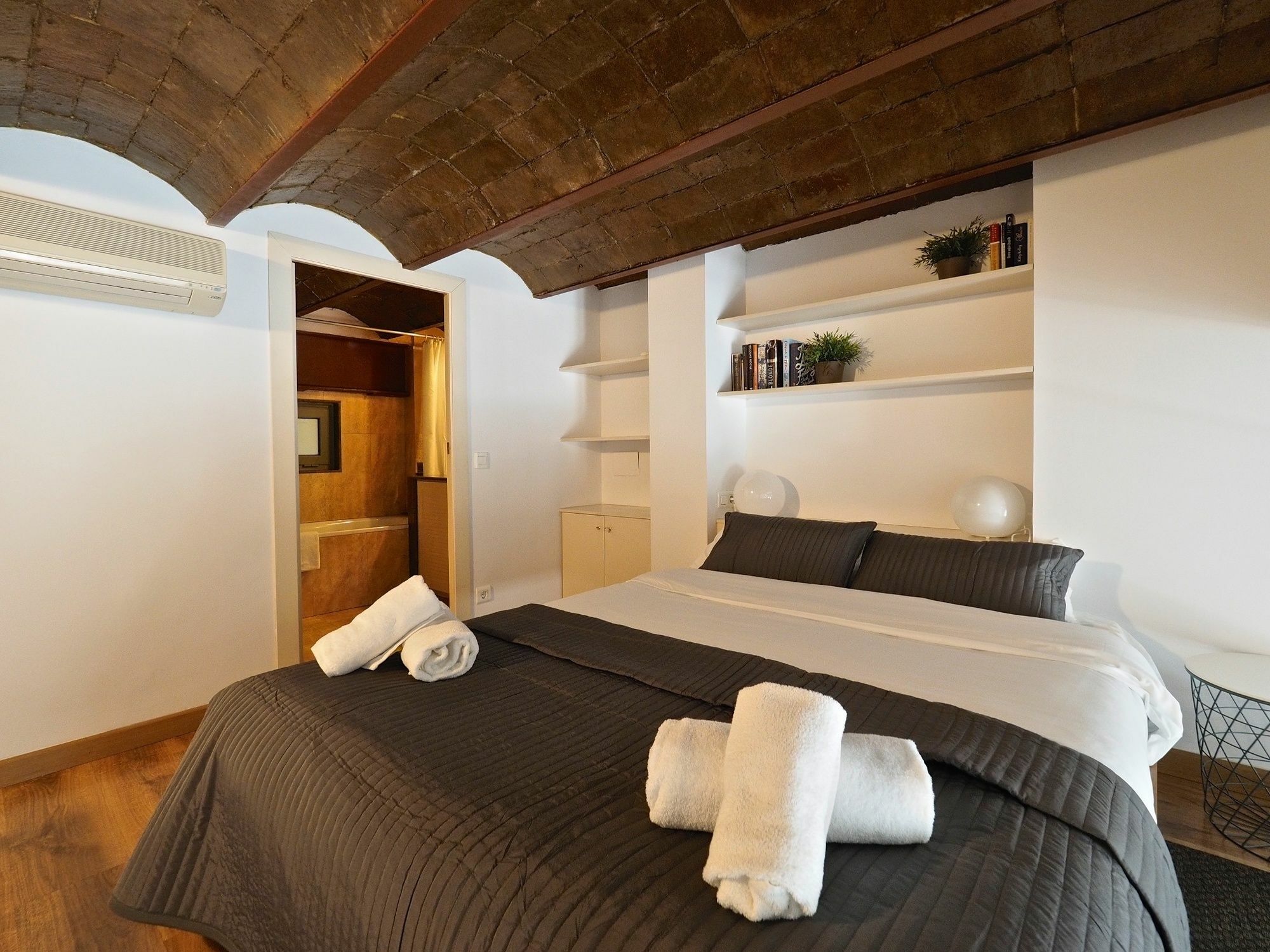Paseo De Gracia Design Apartment Barcelona Bagian luar foto